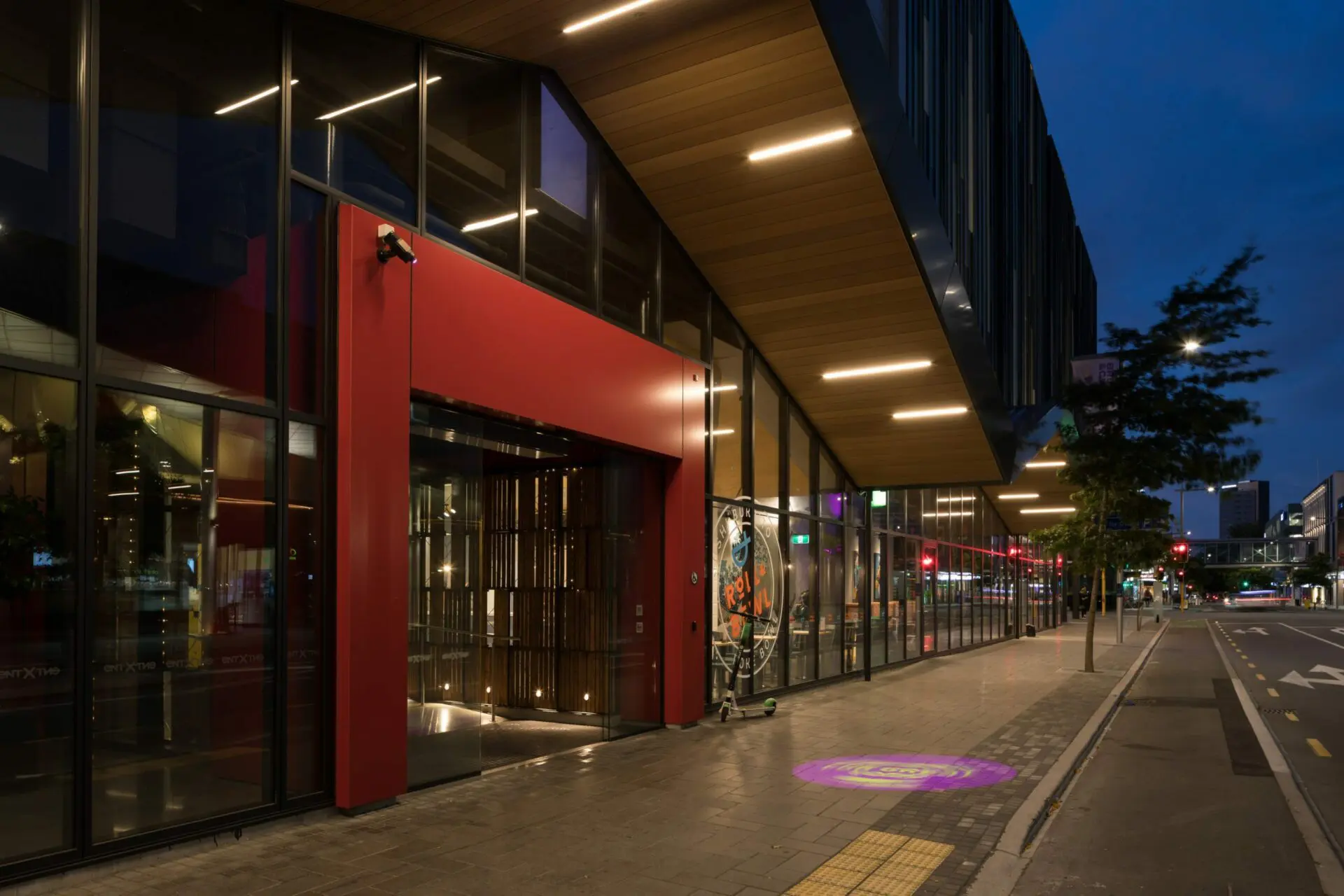 hoyts - image 8