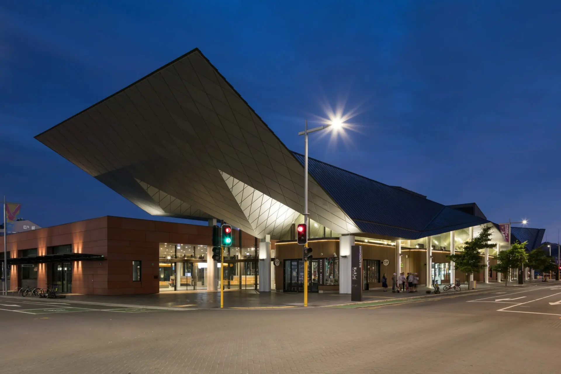 hoyts - image 9